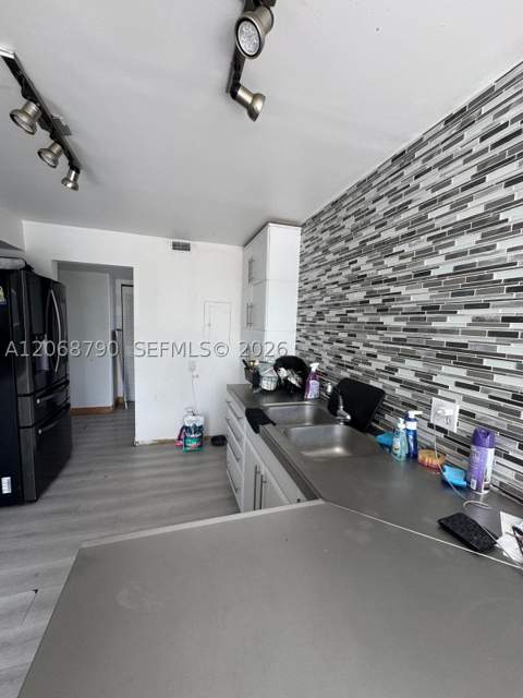 16570 NE 26th Ave 3F, North Miami Beach FL - photo 10 of 29