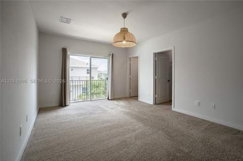 833 SE 19th St, Homestead FL - photo 15 of 22