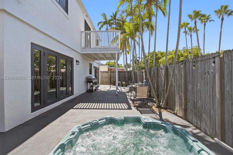 4 bedroom SingleFamilyResidence at 14405 SW 124th Ct, Deerwood Villas Sec 2, Miami — photo 3