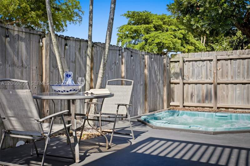 4 bedroom SingleFamilyResidence at 14405 SW 124th Ct, Deerwood Villas Sec 2, Miami — photo 5