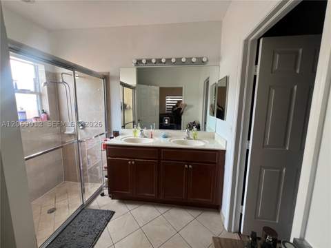 2410 NE 4th St, Homestead FL - photo 12 of 25