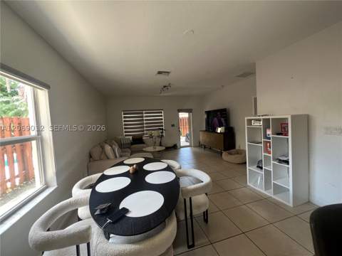 2410 NE 4th St, Homestead FL - photo 22 of 25