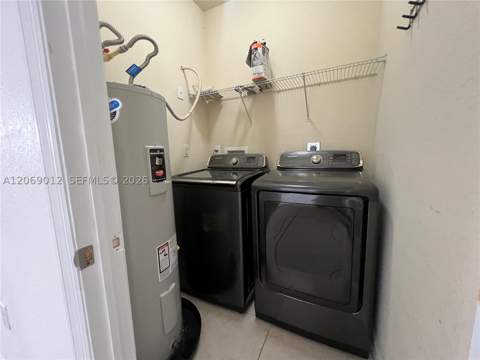 2410 NE 4th St, Homestead FL - photo 23 of 25
