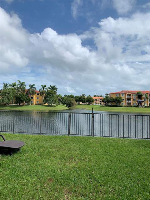 20901 SW 88th Court, Cutler Bay FL - photo 7 of 51