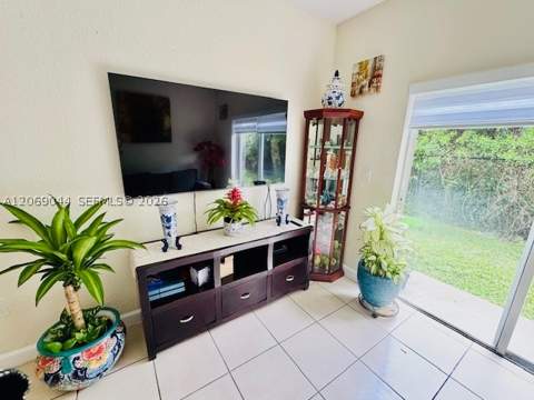 2811 SE 17th Ave 110, Homestead FL - photo 17 of 19