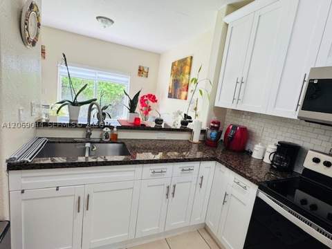 2811 SE 17th Ave 110, Homestead FL - photo 8 of 19