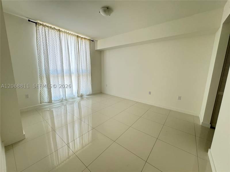 3 bedroom Condominium at 7661 NW 107th Ave 308, Grand Bay Commons South, Doral — photo 5