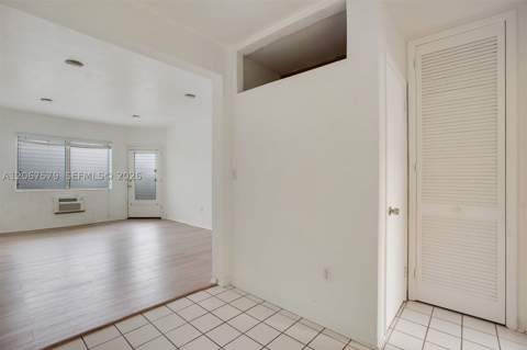 835 Meridian Ave 3, Miami Beach FL - photo 13 of 20