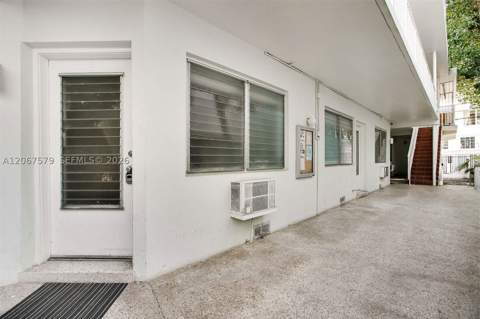 835 Meridian Ave 3, Miami Beach FL - photo 18 of 20