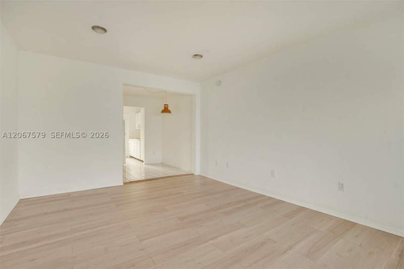 0 bedroom Condominium at 835 Meridian Ave 3, 835 Meridian Condo, Miami Beach — photo 4