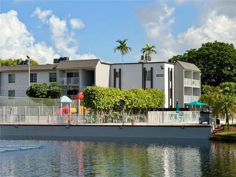 5020 NW 79th Ave 202, Doral FL - photo 11 of 15