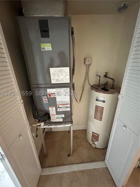 5020 NW 79th Ave 202, Doral FL - photo 6 of 15