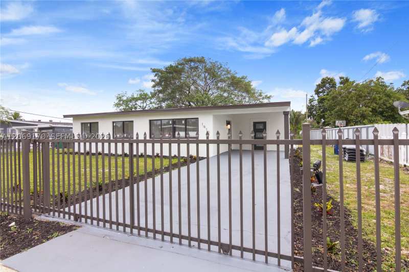 3 bedroom SingleFamilyResidence at 1910 NW 134th St, Lakeside Manor, Miami — photo 1