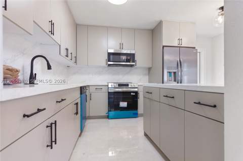 1910 NW 134th St, Miami FL - photo 6 of 20
