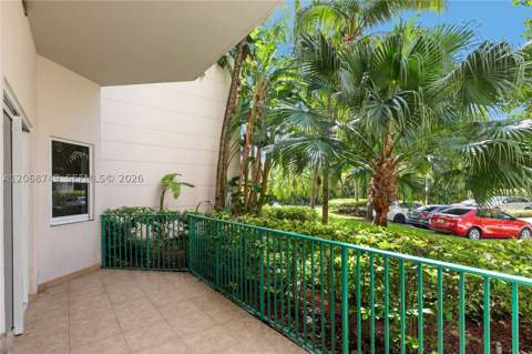 19900 E Country Club Dr 104, Aventura FL - photo 11 of 49