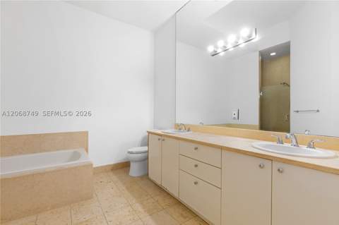 19900 E Country Club Dr 104, Aventura FL - photo 18 of 49