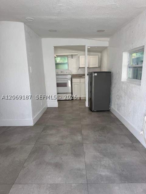 460 NW 82nd Ter, Miami FL - photo 11 of 14