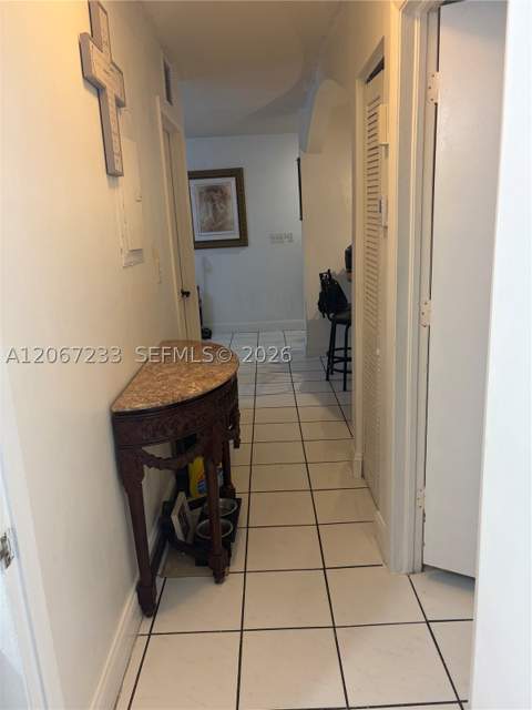 8851 NW 119 St 5222, Hialeah Gardens FL - photo 7 of 16