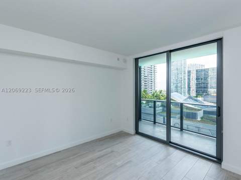 45 SW 9th St 1201, Miami FL - photo 11 of 37