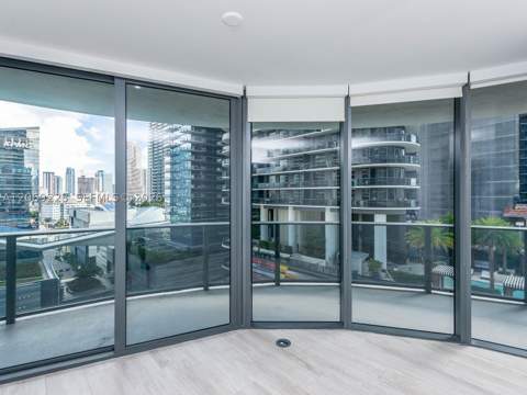 45 SW 9th St 1201, Miami FL - photo 6 of 37