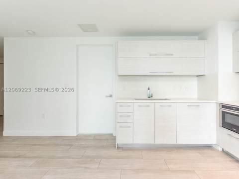 45 SW 9th St 1201, Miami FL - photo 8 of 37