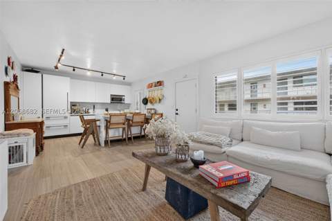 2924 Day Ave N314, Miami FL - photo 11 of 22