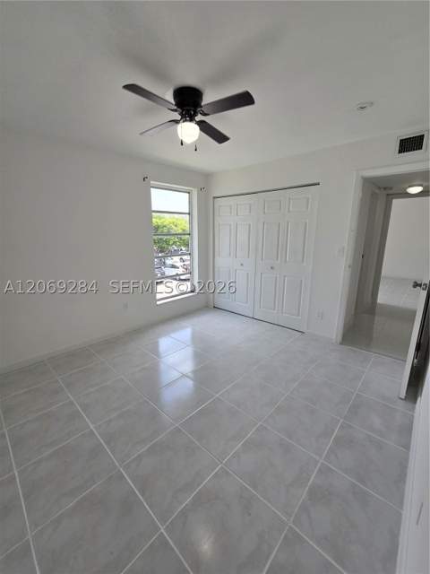 10375 N Kendall Dr J7, Miami FL - photo 20 of 54