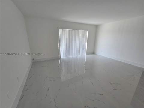 10375 N Kendall Dr J7, Miami FL - photo 9 of 54