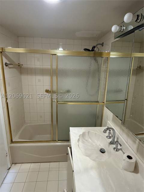 2801 NE 183rd St 1914W, Aventura FL - photo 11 of 15