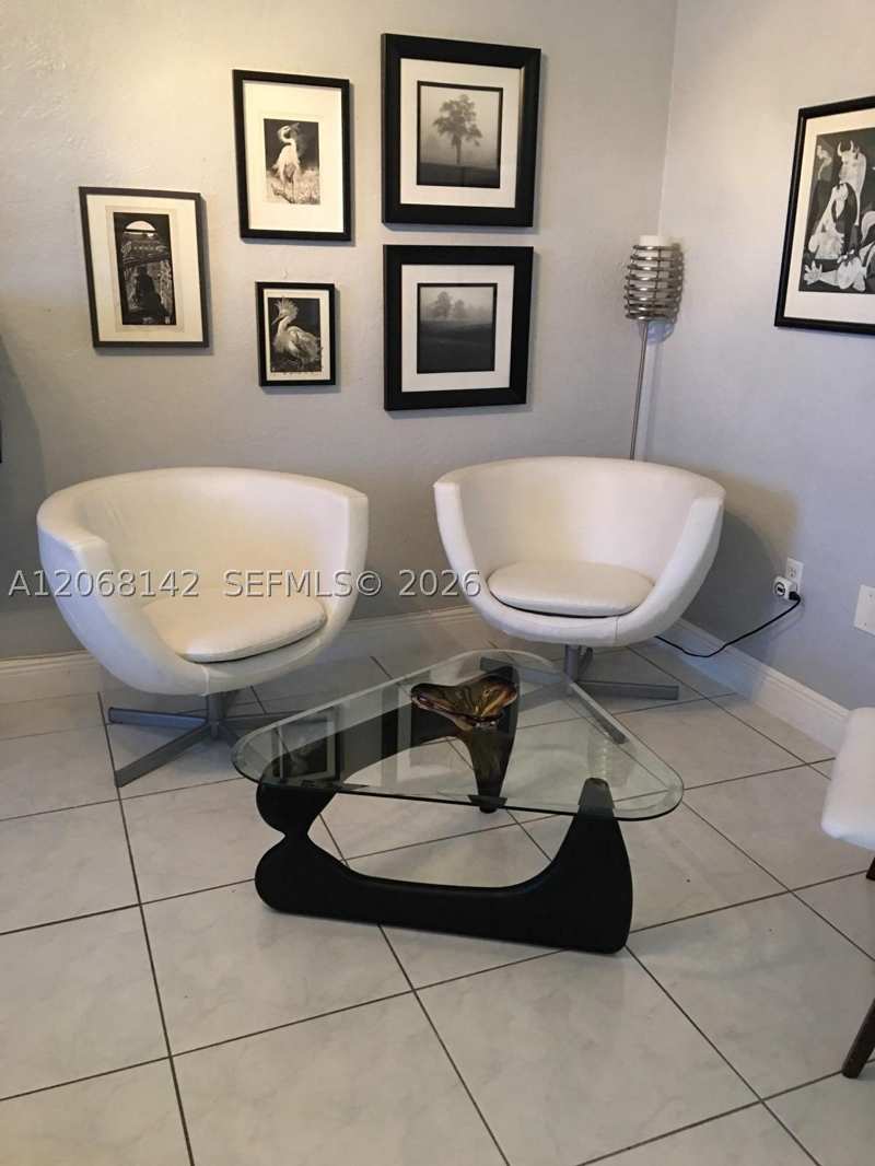 1 bedroom Condominium at 3905 SW 78th Ct 205, Tropical Manor Condo, Miami — photo 1