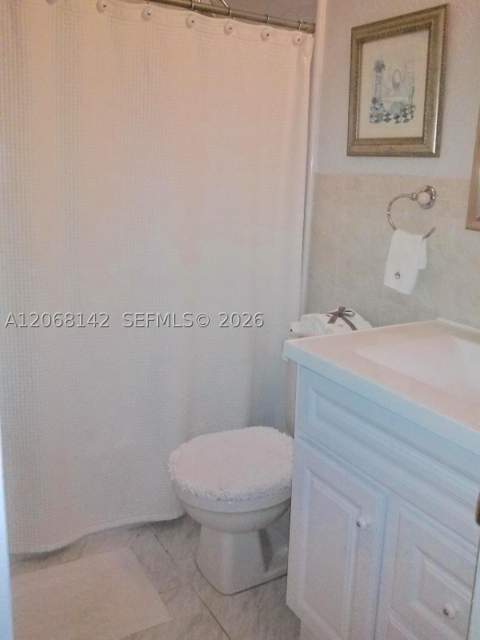 3905 SW 78th Ct 205, Miami FL - photo 9 of 20