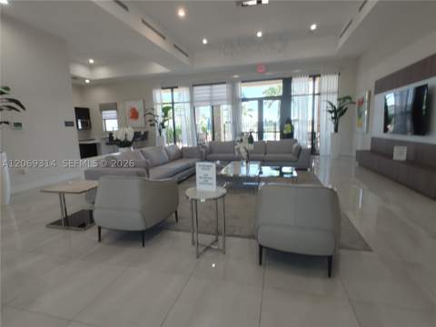 388 NE 208th Ter, Miami FL - photo 23 of 34
