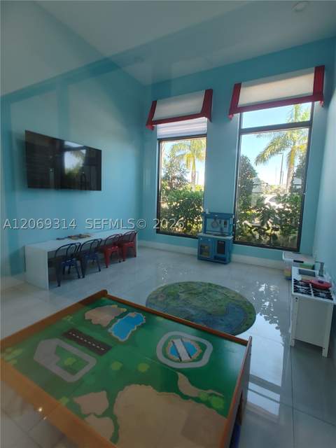388 NE 208th Ter, Miami FL - photo 24 of 34