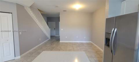 388 NE 208th Ter, Miami FL - photo 8 of 34
