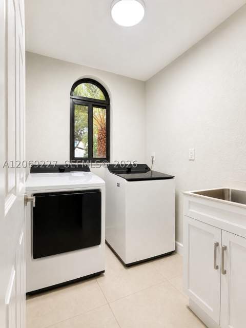 15951 NW 79th Ct, Miami Lakes FL - photo 14 of 33