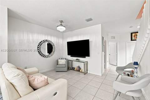 12957 SW 232nd Ln, Homestead FL - photo 11 of 28