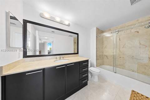 2101 Brickell Ave 3202, Miami FL - photo 13 of 20