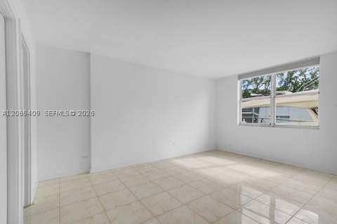 3660 NE 166th St 114, North Miami Beach FL - photo 18 of 28
