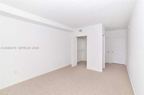 17100 N Bay Rd 1407, Sunny Isles Beach FL - photo 8 of 44