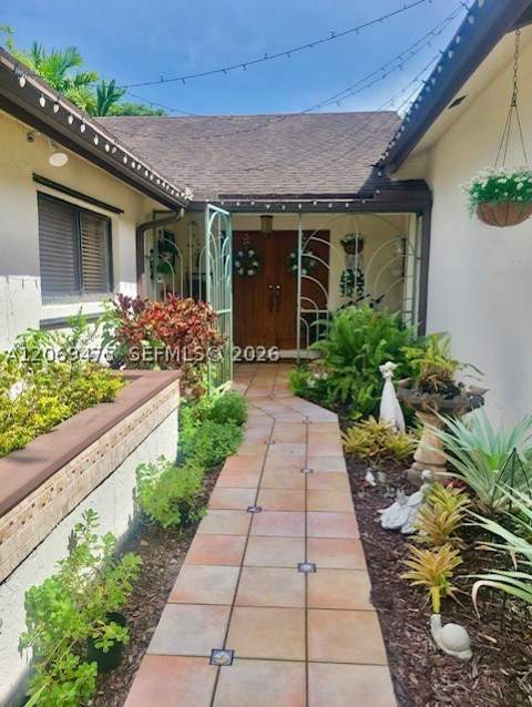 10220 SW 91st St, Miami FL - photo 15 of 38