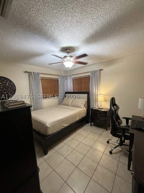 10220 SW 91st St, Miami FL - photo 7 of 38
