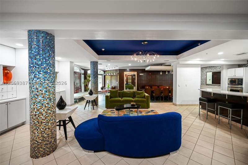 2 bedroom Condominium at 6001 SW 70th St 227, Valencia Condo, South Miami — photo 5