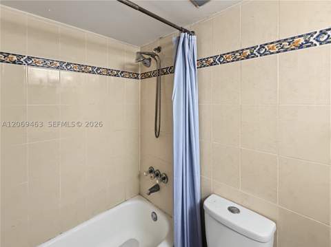 1801 S Treasure Dr 112, North Bay Village FL - photo 14 of 15