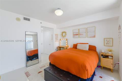50 Biscayne Blvd 2505, Miami FL - photo 13 of 33
