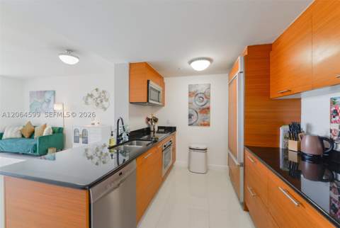 50 Biscayne Blvd 2505, Miami FL - photo 7 of 33