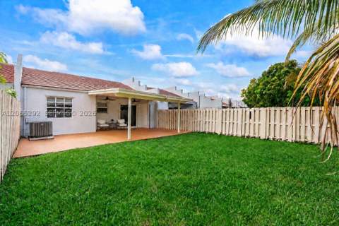 10340 SW 154th Pl 41, Miami FL - photo 16 of 19