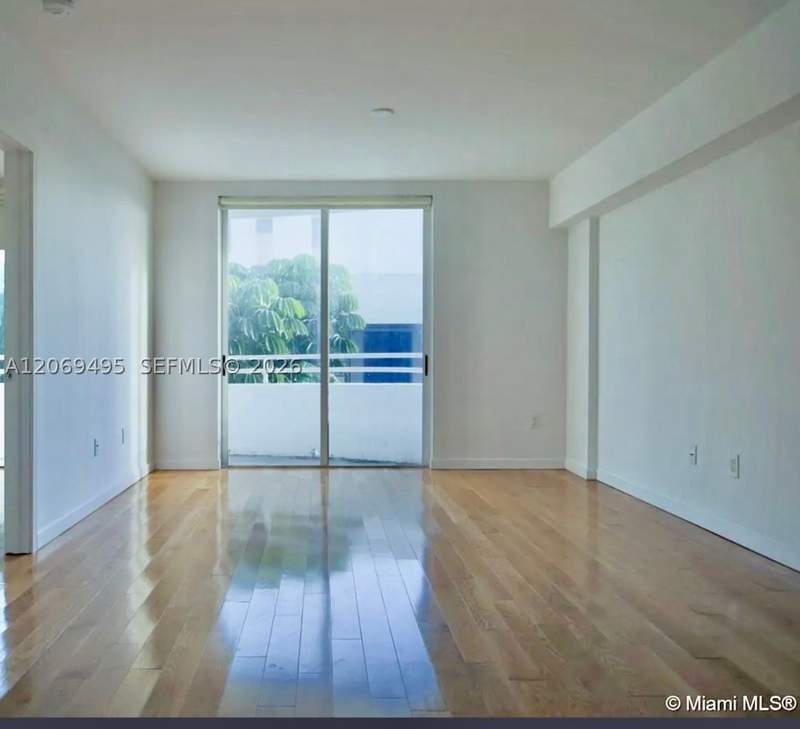 1 bedroom Condominium at 9156 Collins Ave 202, Ocean 91 Condo, Surfside — photo 3