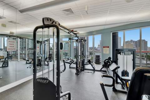 185 SW 7th St 4100, Miami FL - photo 18 of 33