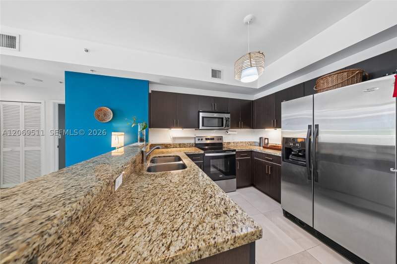 2 bedroom Condominium at 2020 Prairie Ave 302, 2020 Lofts Condo, Miami Beach — photo 2