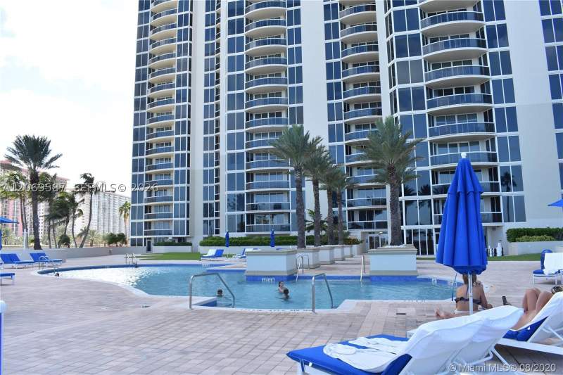2 bedroom Condominium at 17555 Collins Ave 3202, The Pinnacle Condo, Sunny Isles Beach — photo 4